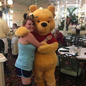 Meet your Posher, Alexis